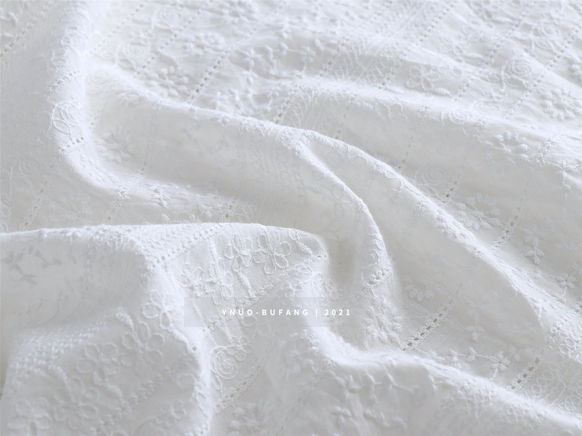 Embroidered Cotton Eyelet Fabric for Apparel ATHLEXES