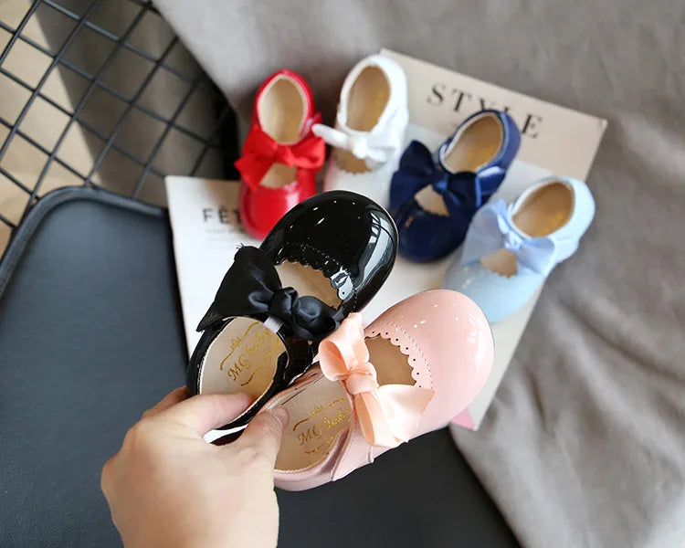 Enchanting Bow Princess Mary Janes for Baby Girls ATHLEXES