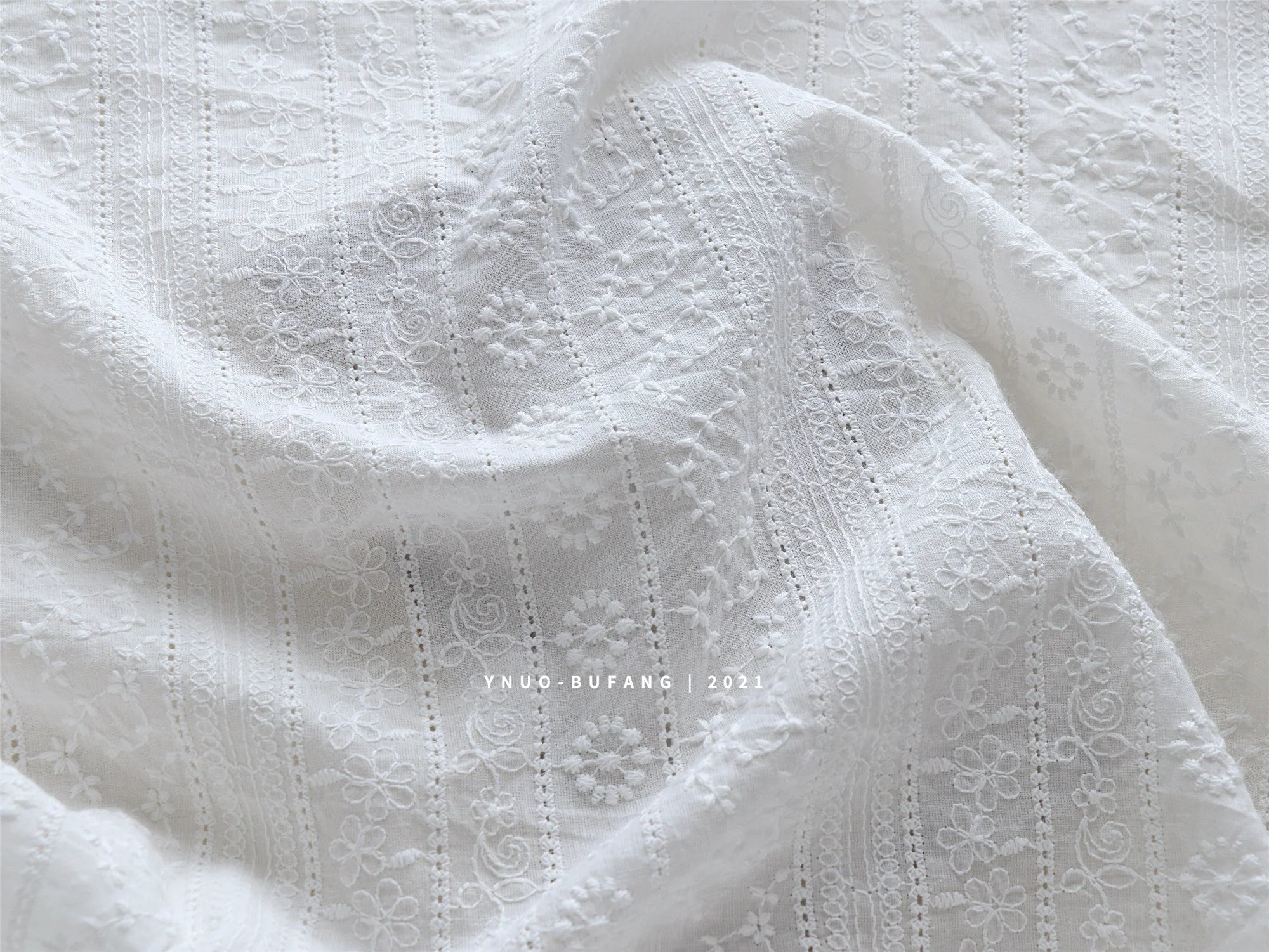 Embroidered Cotton Eyelet Fabric for Apparel ATHLEXES