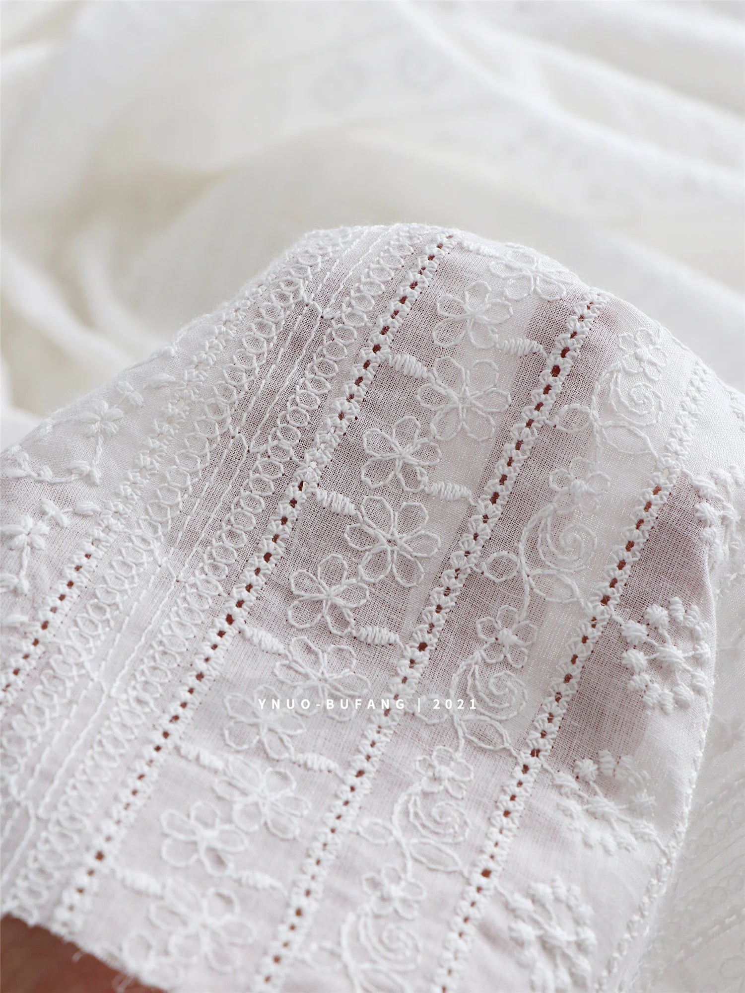 Embroidered Cotton Eyelet Fabric for Apparel ATHLEXES