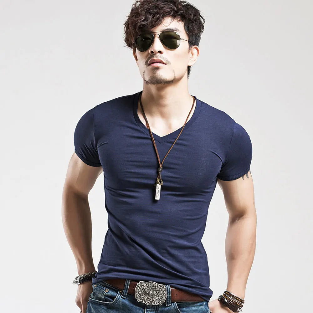 V-Neck Essentials Tee ATHLEXES