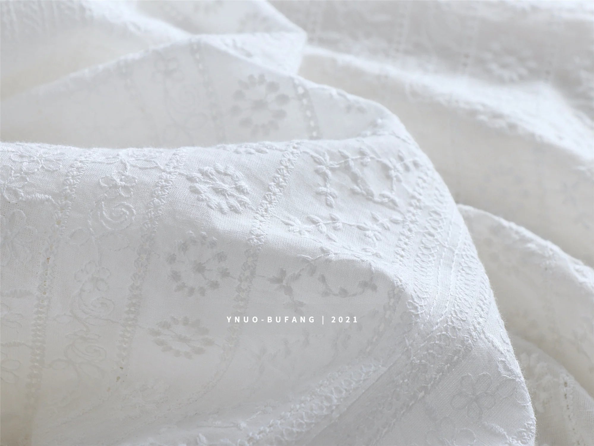 Embroidered Cotton Eyelet Fabric for Apparel ATHLEXES