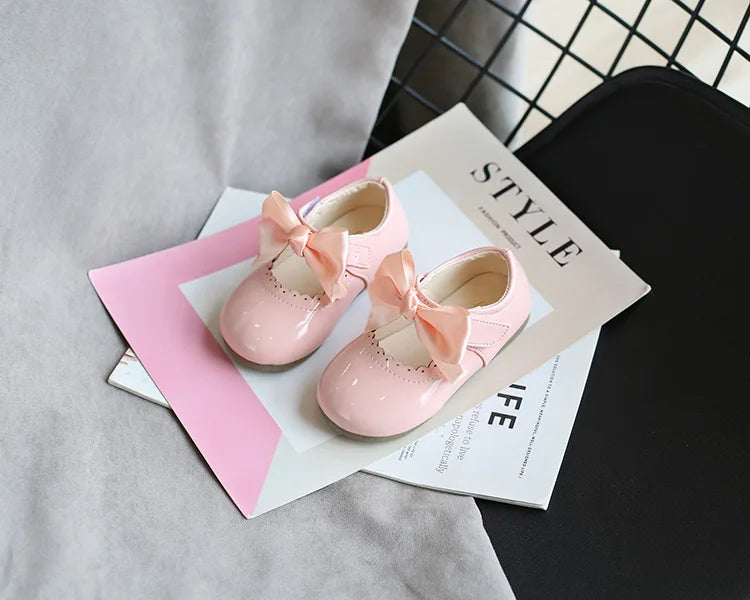 Enchanting Bow Princess Mary Janes for Baby Girls ATHLEXES