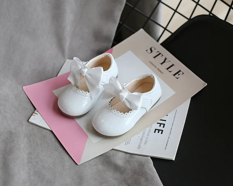 Enchanting Bow Princess Mary Janes for Baby Girls ATHLEXES