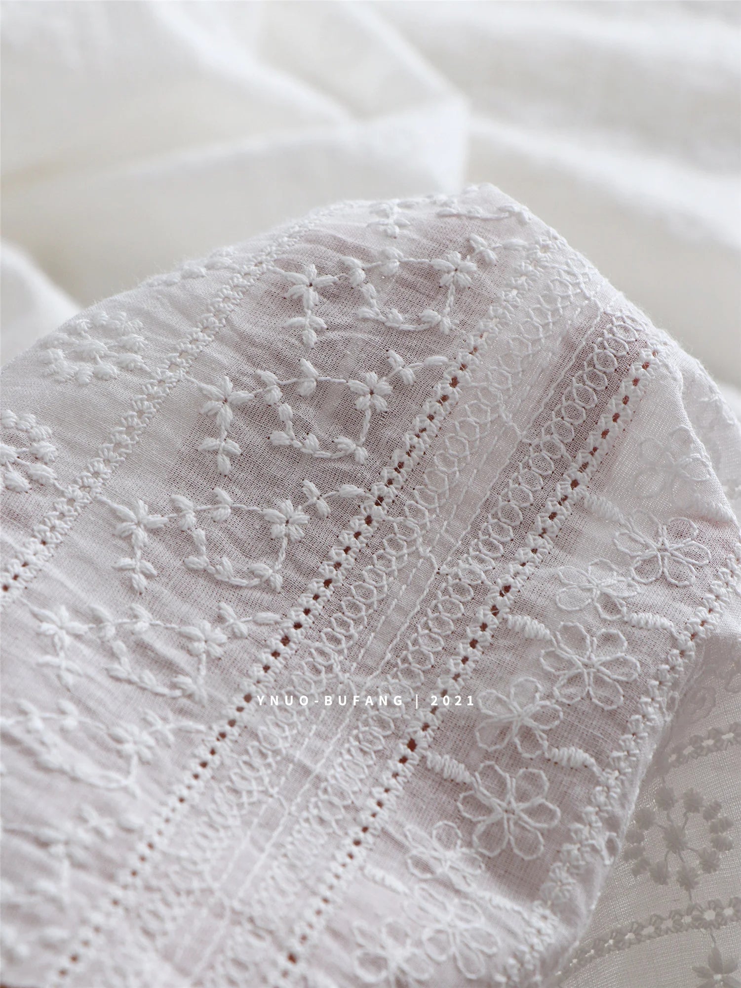 Embroidered Cotton Eyelet Fabric for Apparel ATHLEXES