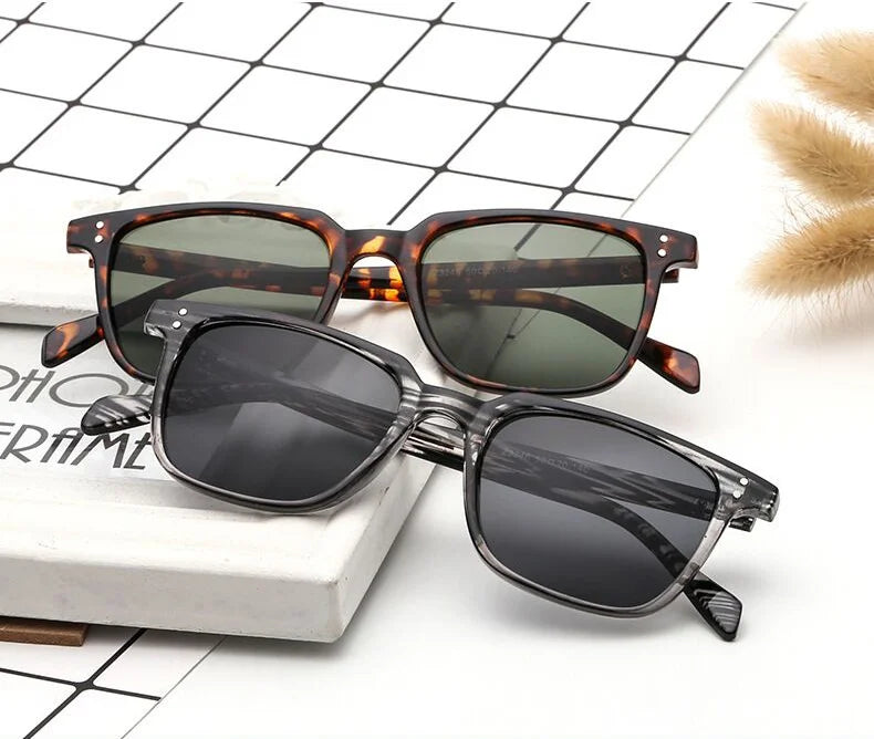 Retro Black Square Sunglasses for Men ATHLEXES