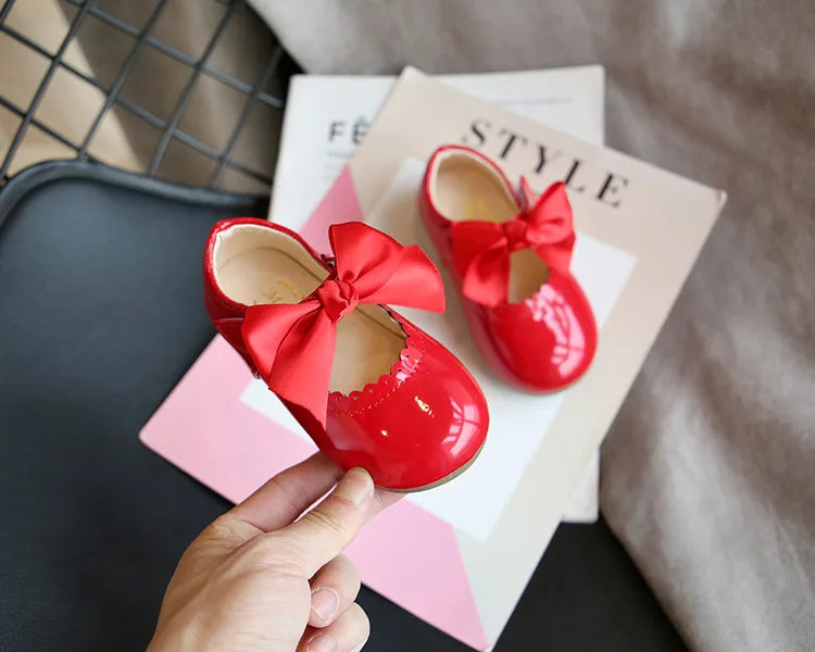 Enchanting Bow Princess Mary Janes for Baby Girls ATHLEXES