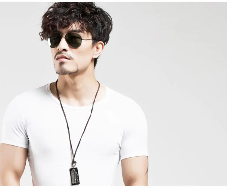 V-Neck Essentials Tee ATHLEXES