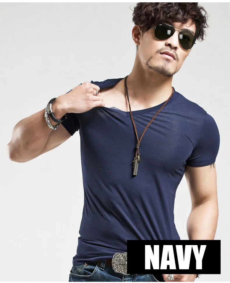 V-Neck Essentials Tee ATHLEXES