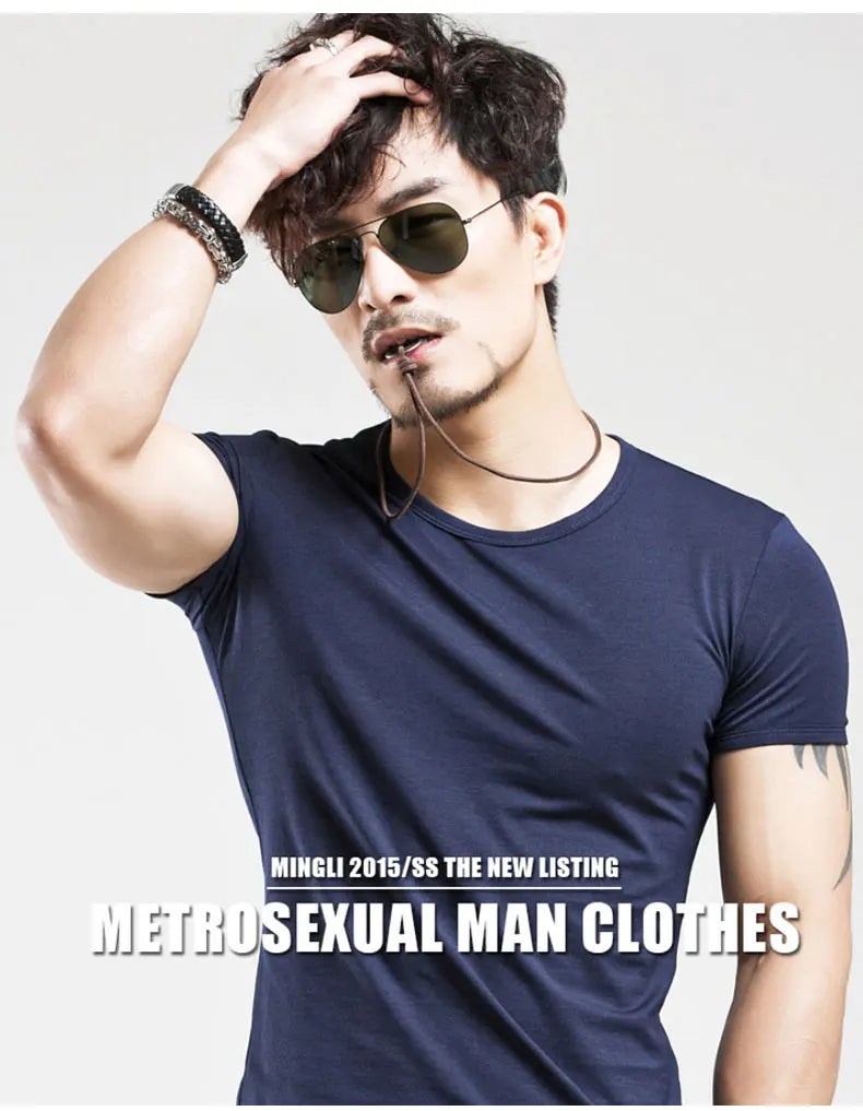 V-Neck Essentials Tee ATHLEXES