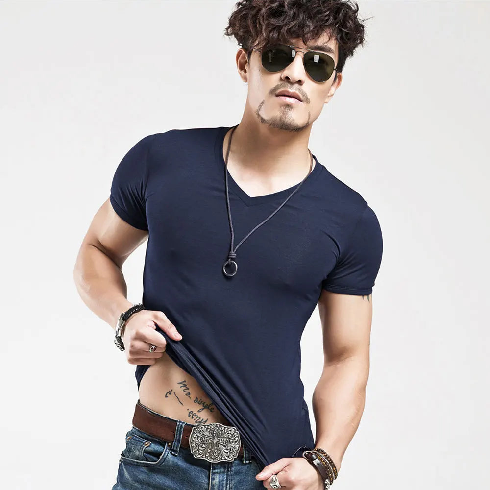 V-Neck Essentials Tee ATHLEXES