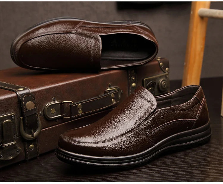 Luxurious Leather Casual Flats for Men - ZH740 ATHLEXES
