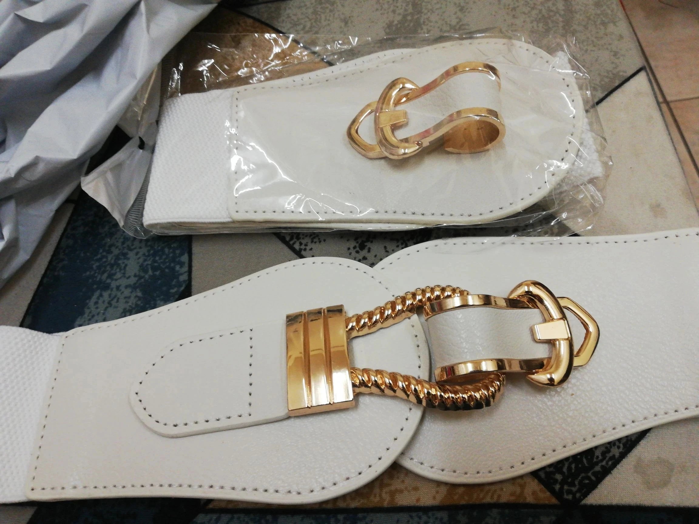 Elegant Stretch Cinch Belt for Womenâ??s Dresses ATHLEXES