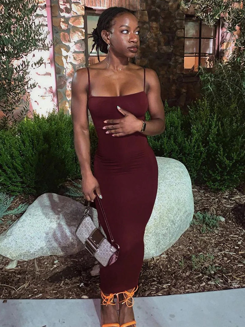 Chic Summer Backless Bodycon Dress ATHLEXES
