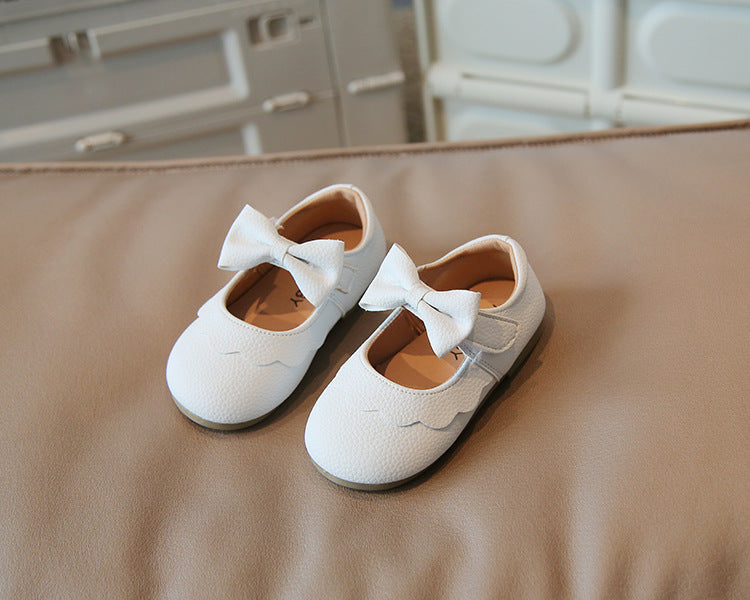 Enchanting Bow Princess Mary Janes for Baby Girls ATHLEXES