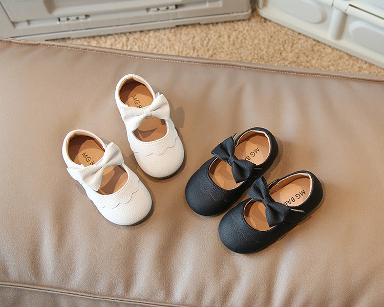 Enchanting Bow Princess Mary Janes for Baby Girls ATHLEXES