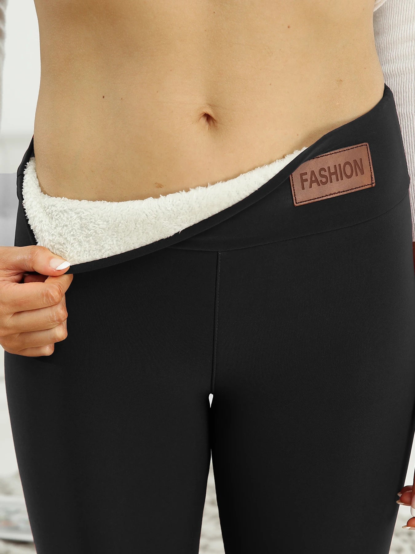 Ankle-Length Warm Velvet Leggings for Women ATHLEXES