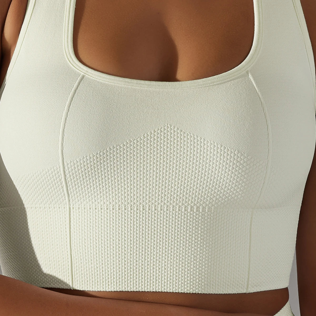 ActiveLift Cross Back Sports Bra ATHLEXES