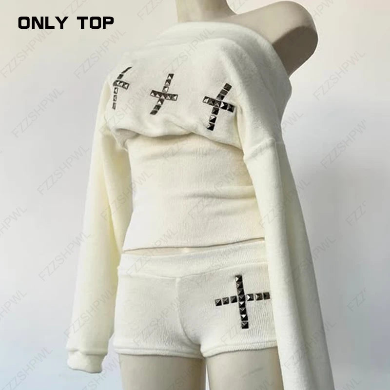 Gothic Chic Boat Neck Long Sleeve Top for Women ATHLEXES