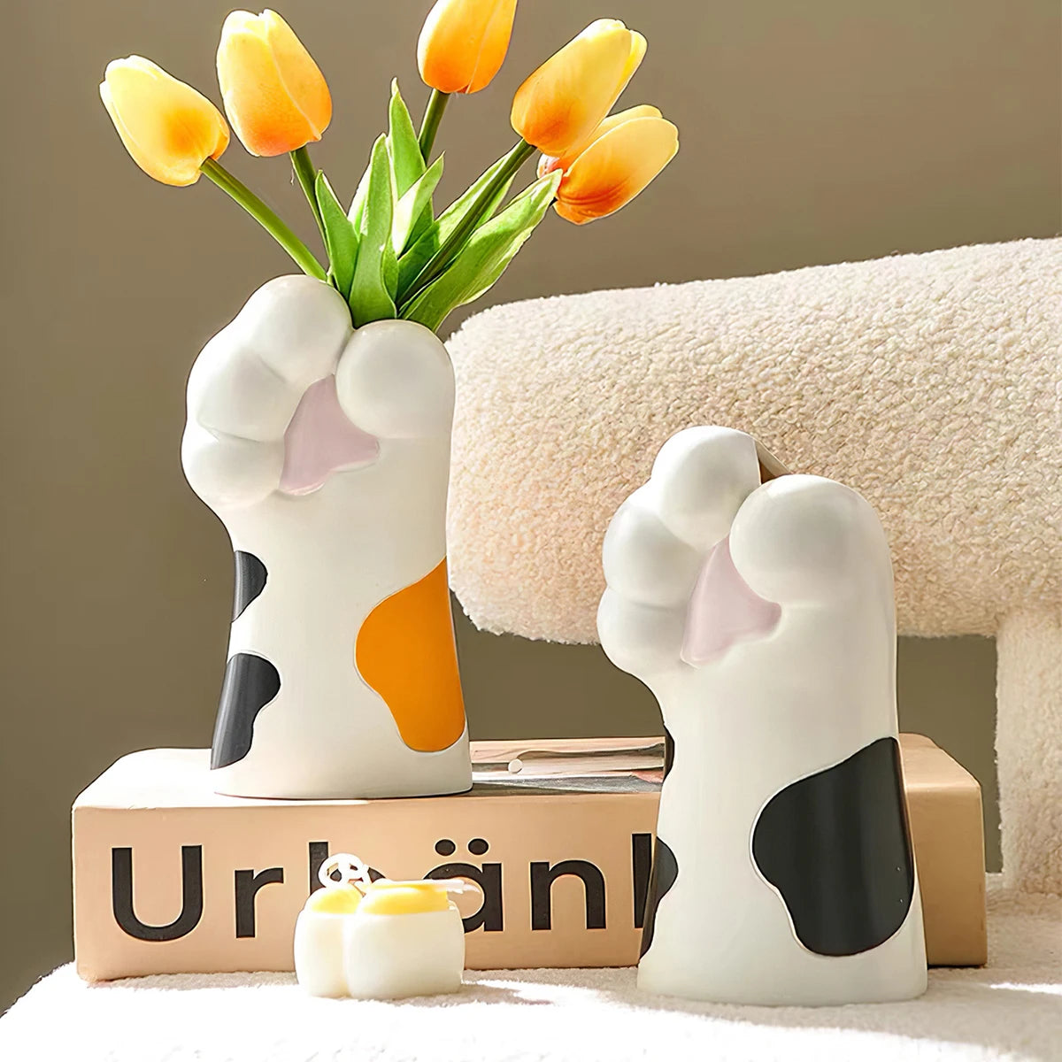 ClawShaped Resin Vase for Flowers and Storage ATHLEXES