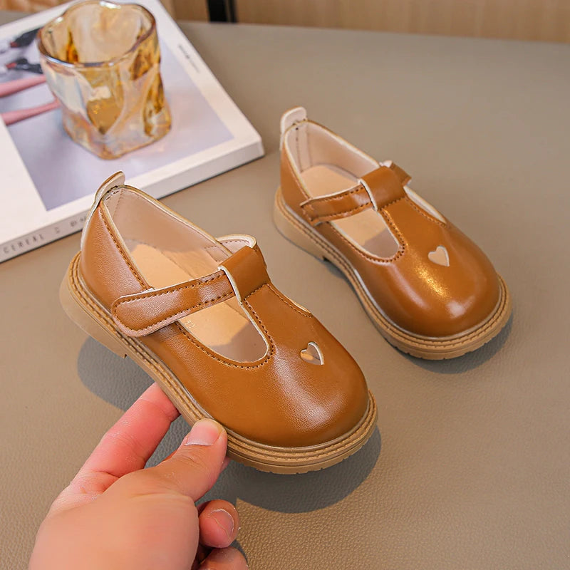 Charming Heart Princess Leather Flats for Kids ATHLEXES
