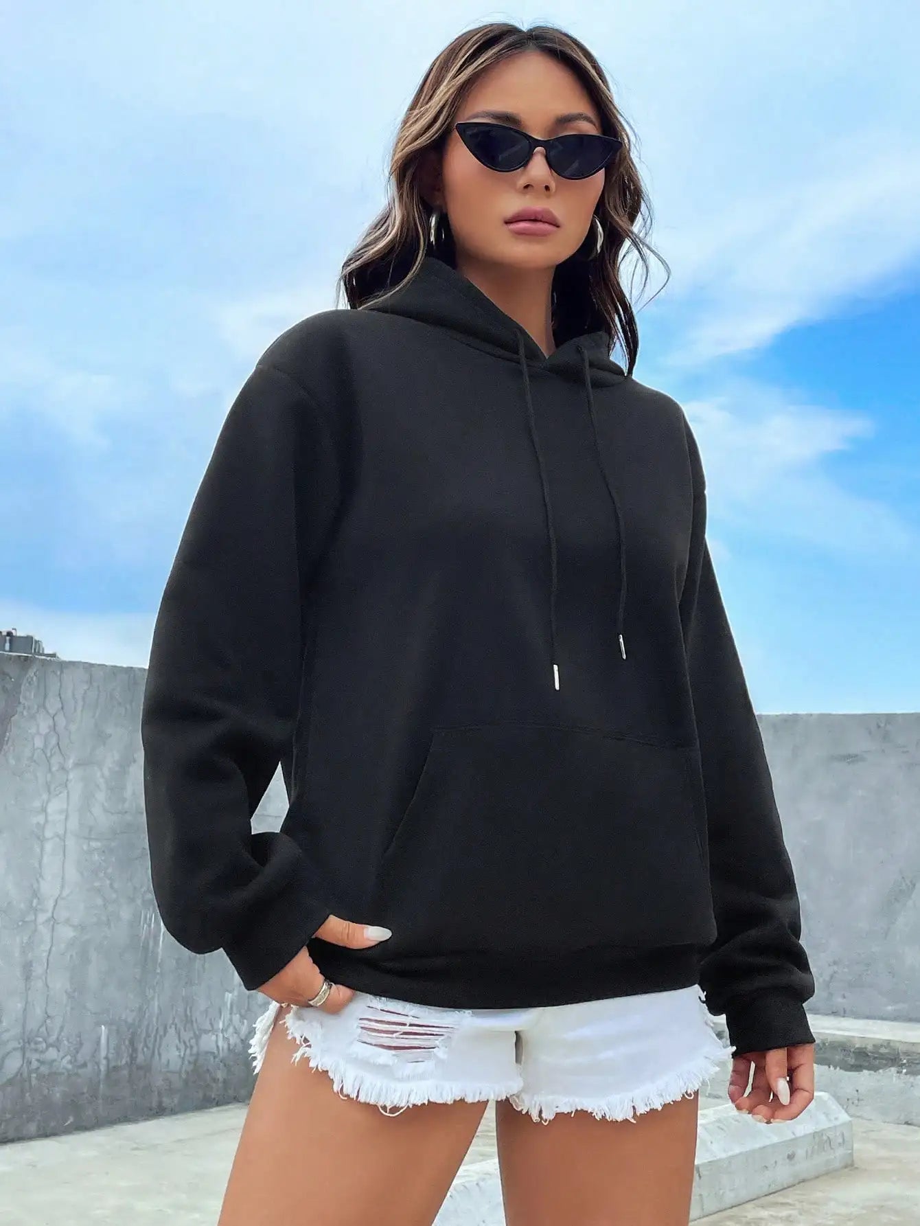 Chic Comfort Women's Pocket Hoodie ATHLEXES