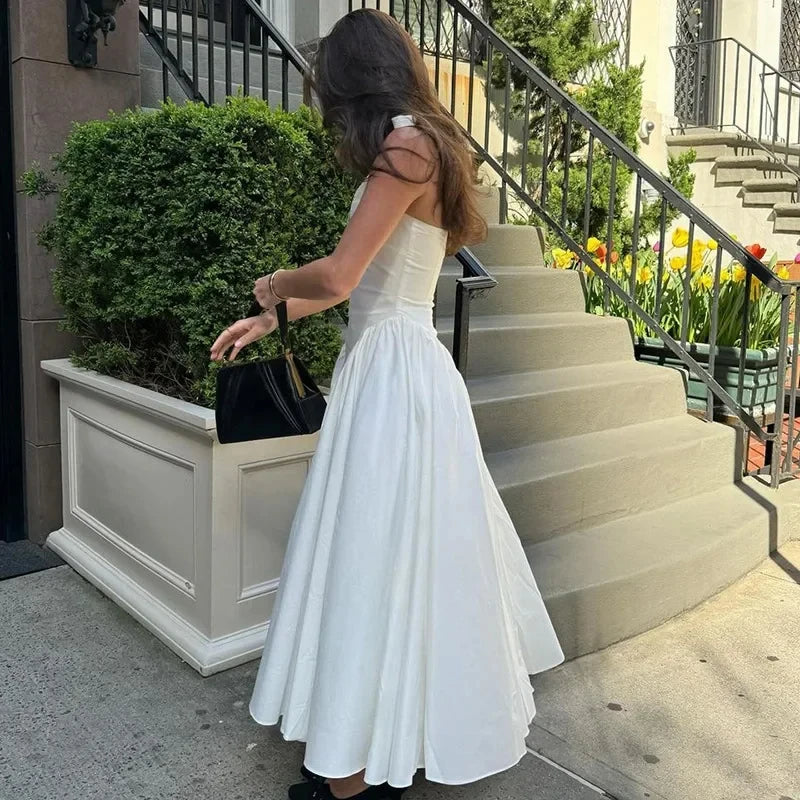 Chic White Backless Halter Dress for Summer Events ATHLEXES