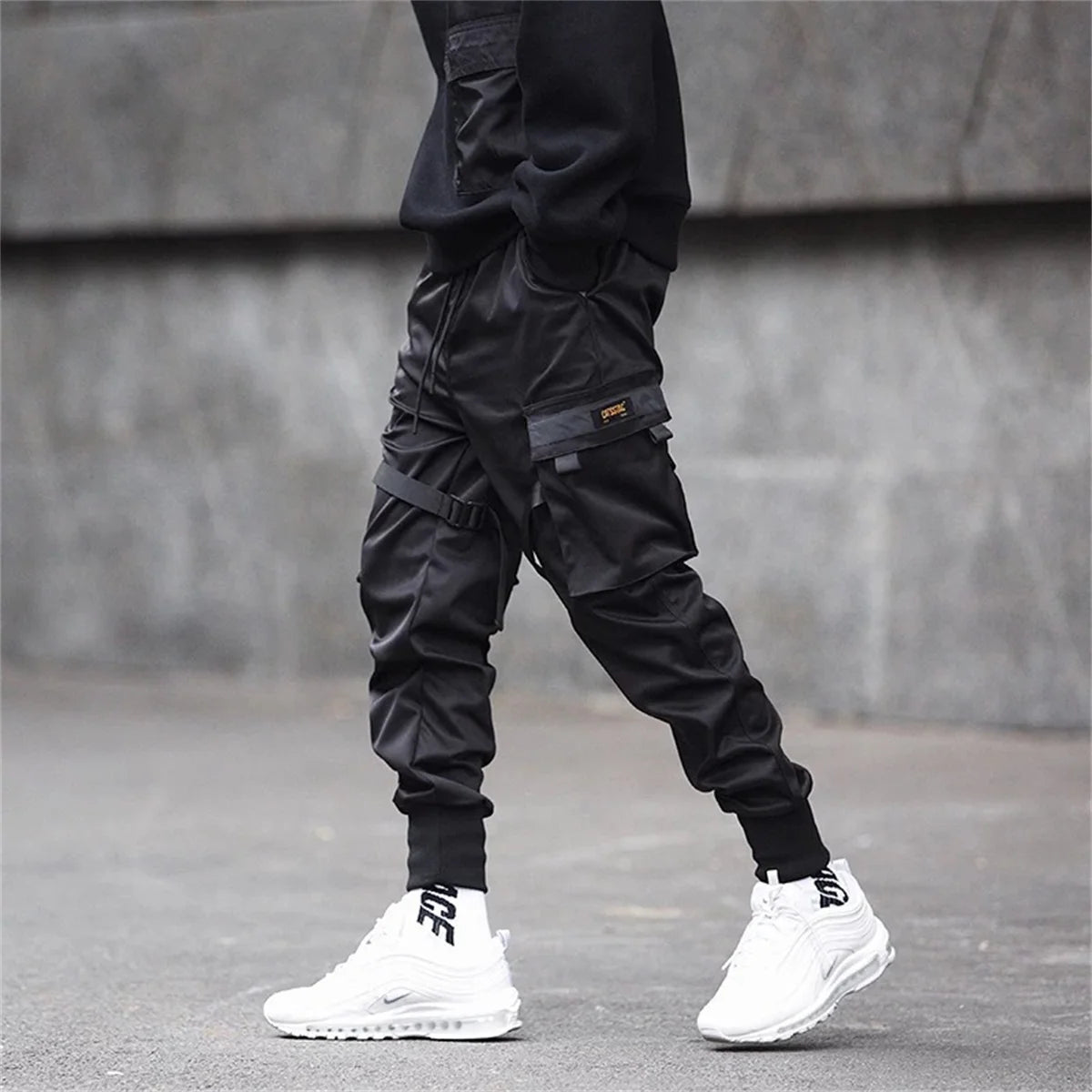 Urban Vibe Black Cargo Pants for Stylish Males ATHLEXES