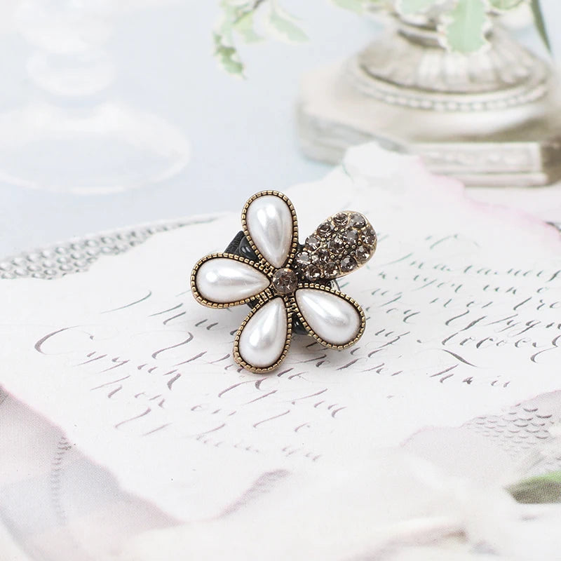 GlamourGem Flower Rhinestone Shoelace Charms ATHLEXES