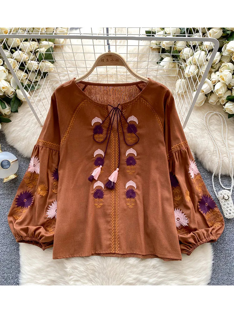 Vintage Elegance Embroidered Autumn Blouse D5541 ATHLEXES
