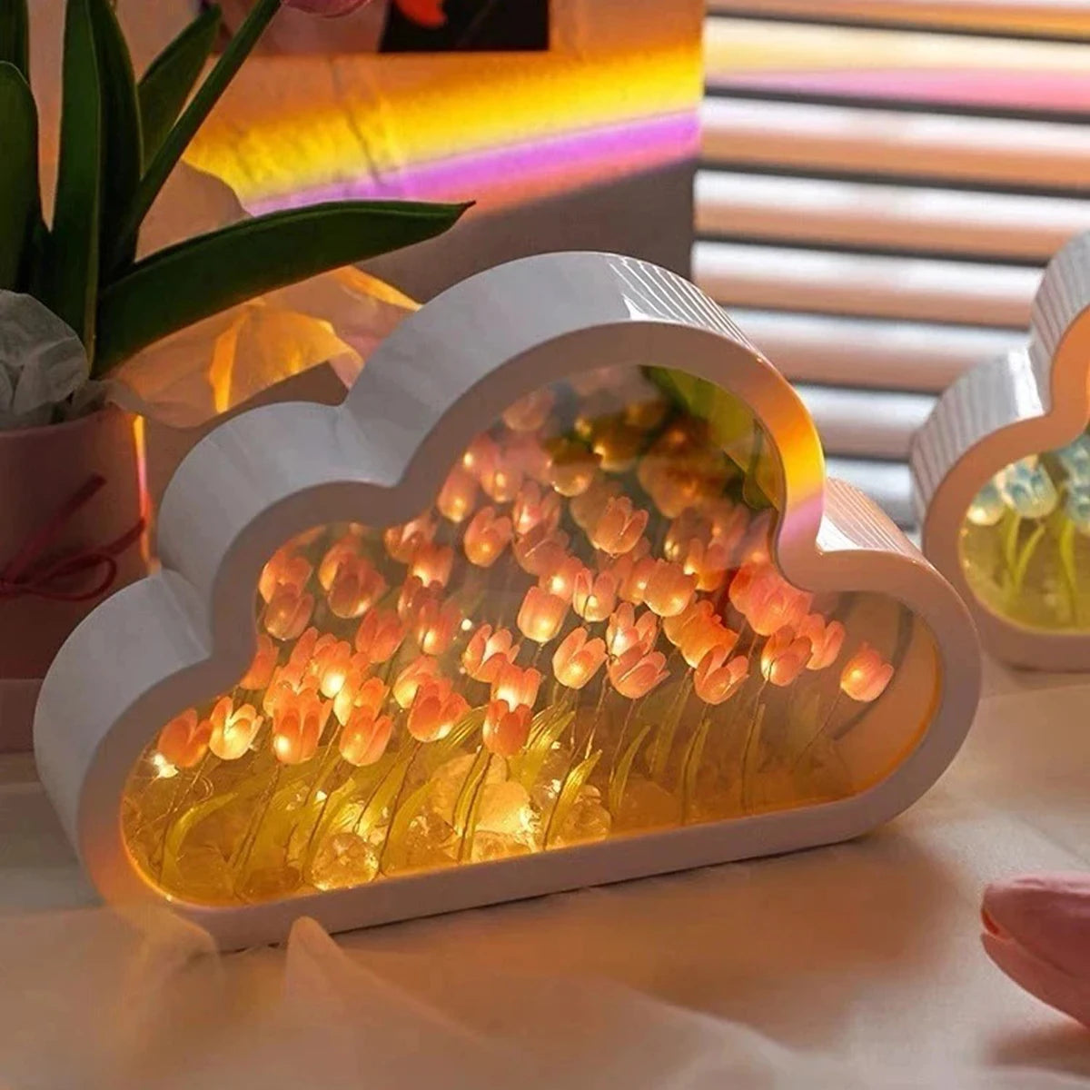 CloudGlow LED Tulip Table Lamp ATHLEXES
