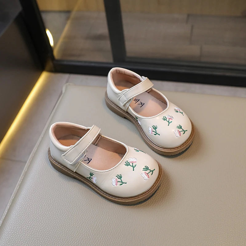 Princess Blossom Leather Mary Janes for Girls ATHLEXES