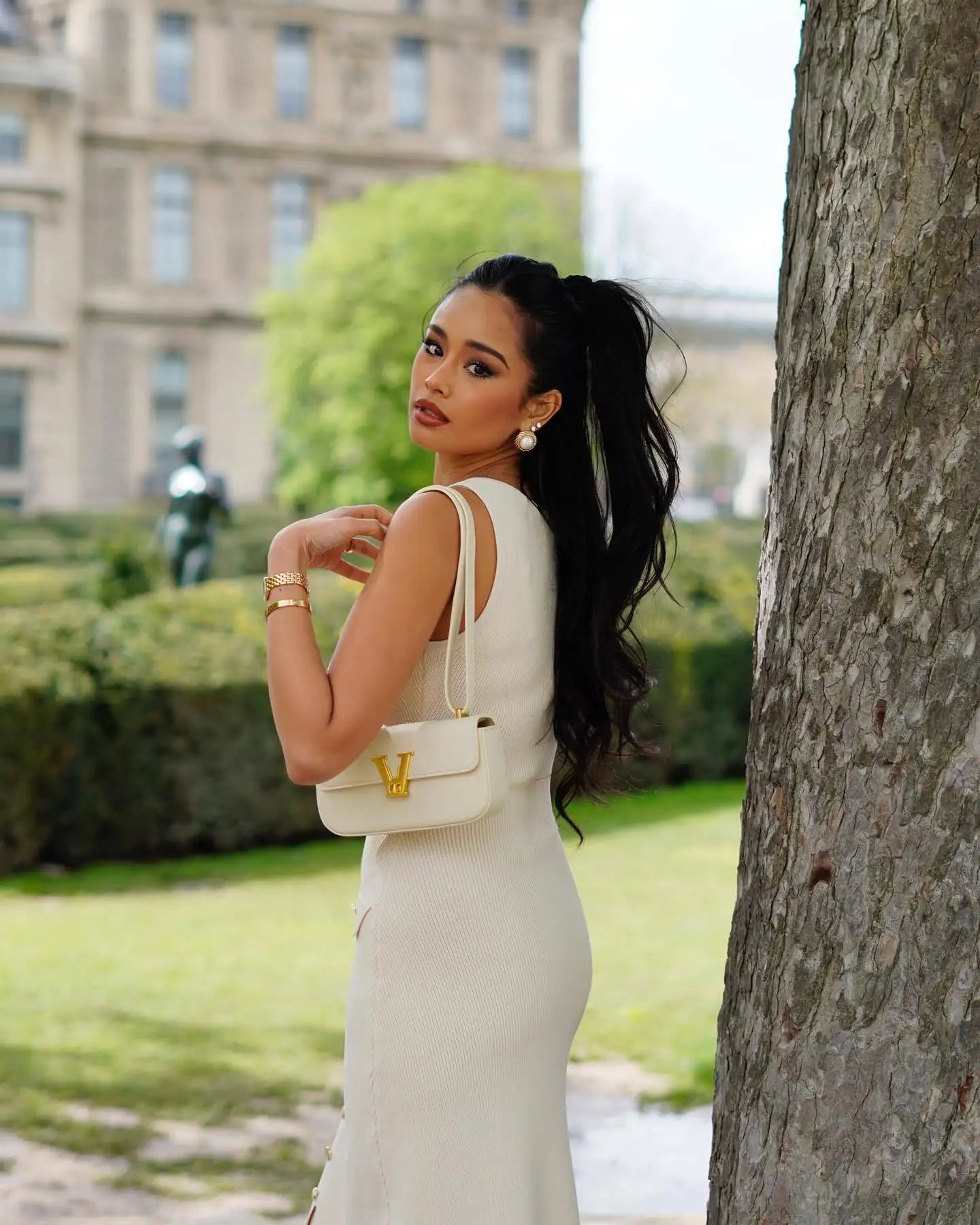 Elegant Knit Ribbed Maxi Dress with Pockets ATHLEXES