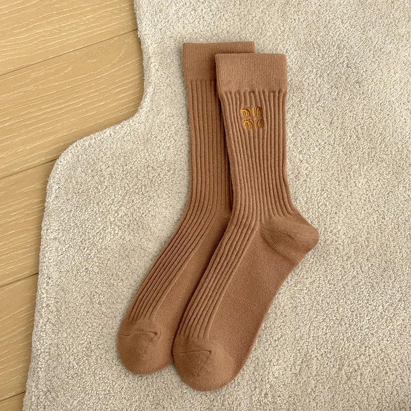 Retro Cotton Loose Socks for Stylish Students ATHLEXES