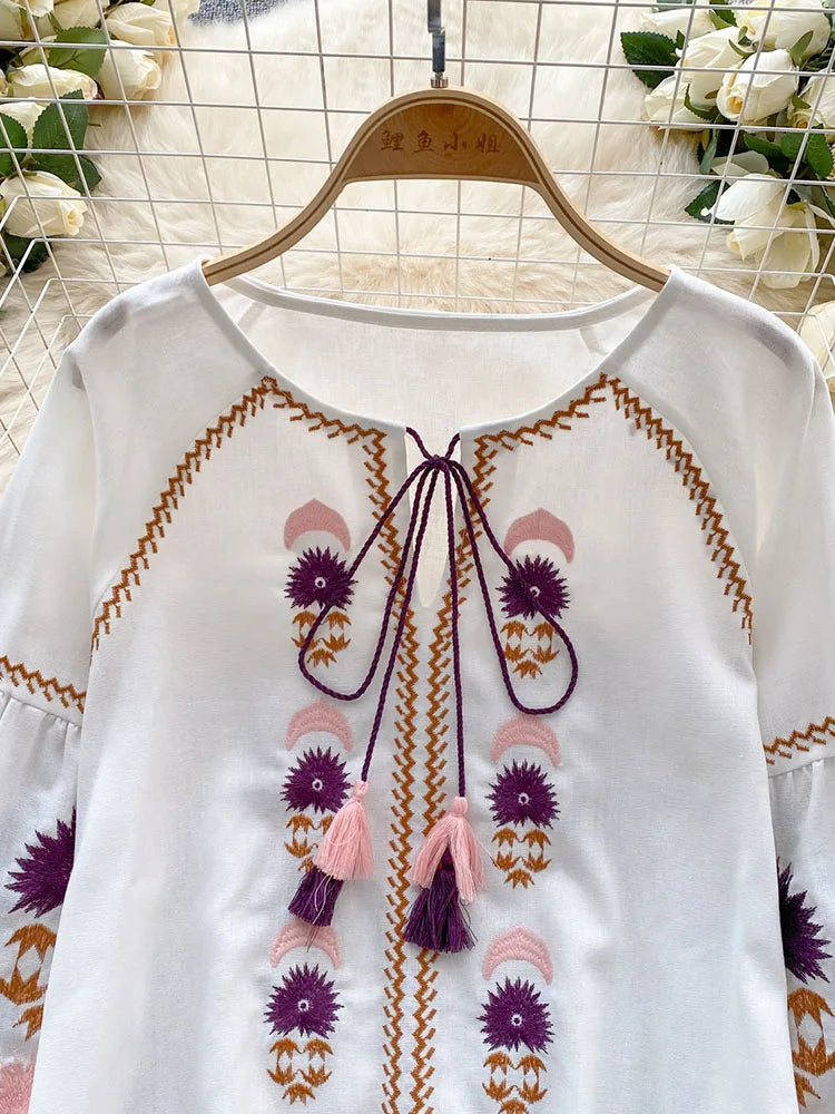 Vintage Elegance Embroidered Autumn Blouse D5541 ATHLEXES