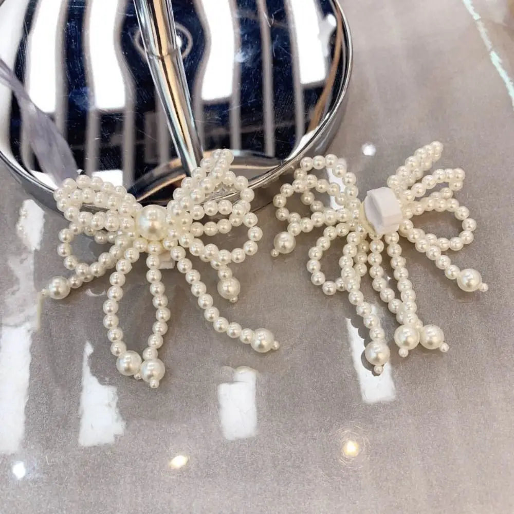 Elegant Pearl Bow Pendant Keychain for Handmade Sneakers ATHLEXES