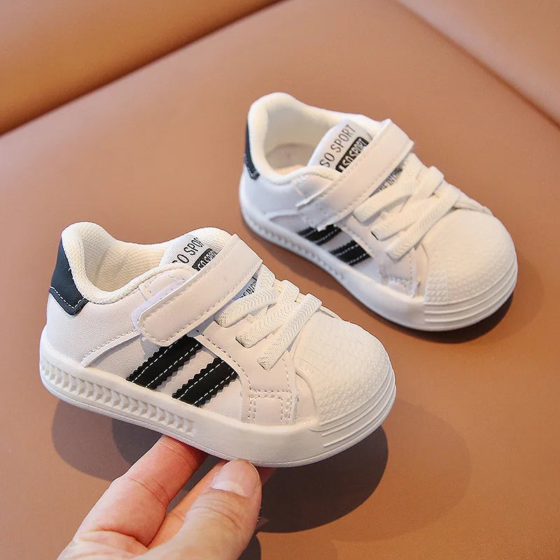 ChicStride 2 Striped White Baby Casual Sneakers ATHLEXES