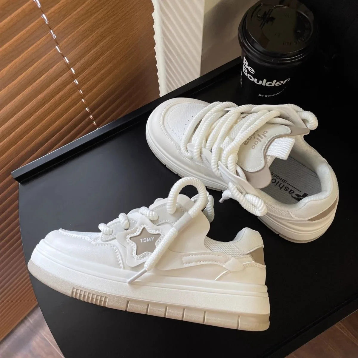Star Design Lace Up Womenâ??s Platform Sports Sneakers ATHLEXES