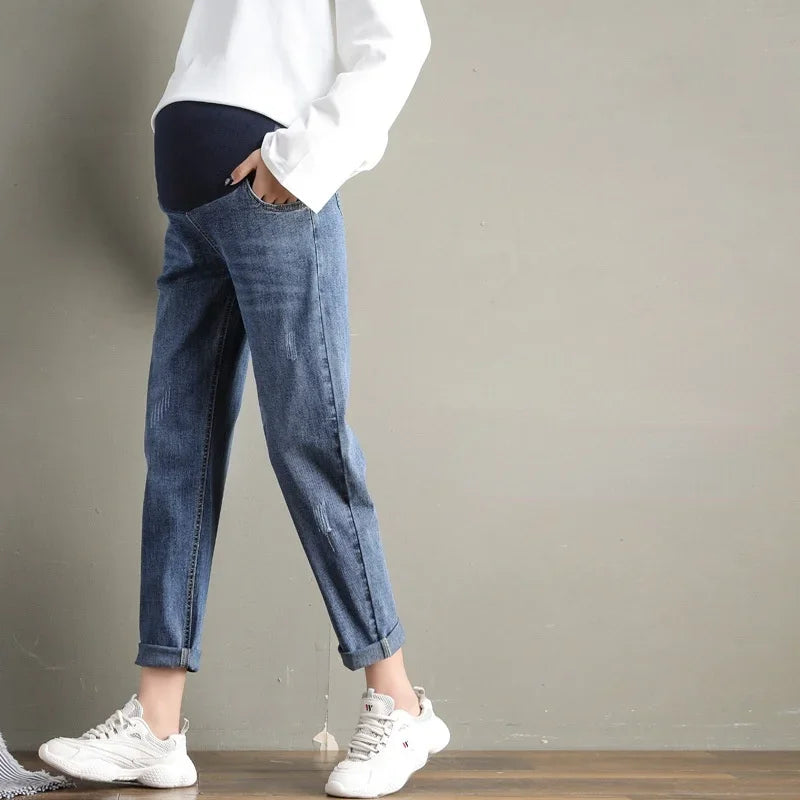Maternity Boyfriend Jeans: Comfortable High Waist Denim ATHLEXES