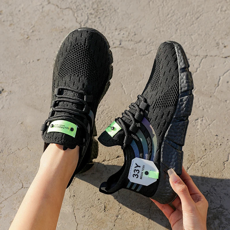 BreezeStride Lightweight Women Sneakers ATHLEXES