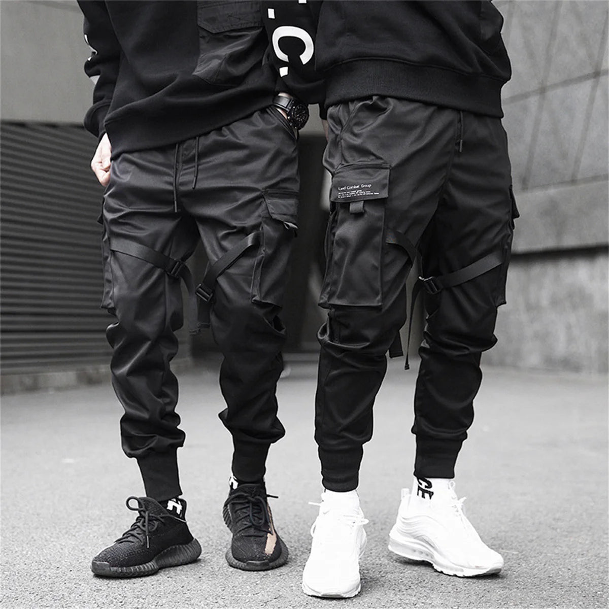 Urban Vibe Black Cargo Pants for Stylish Males ATHLEXES