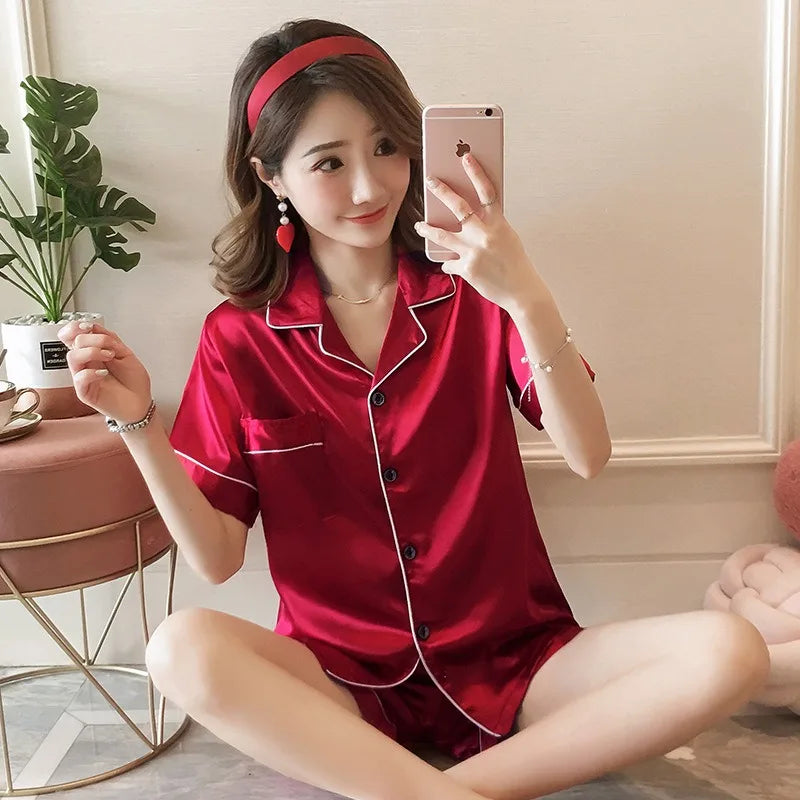 Luxury Silk Pajamas for Women ATHLEXES