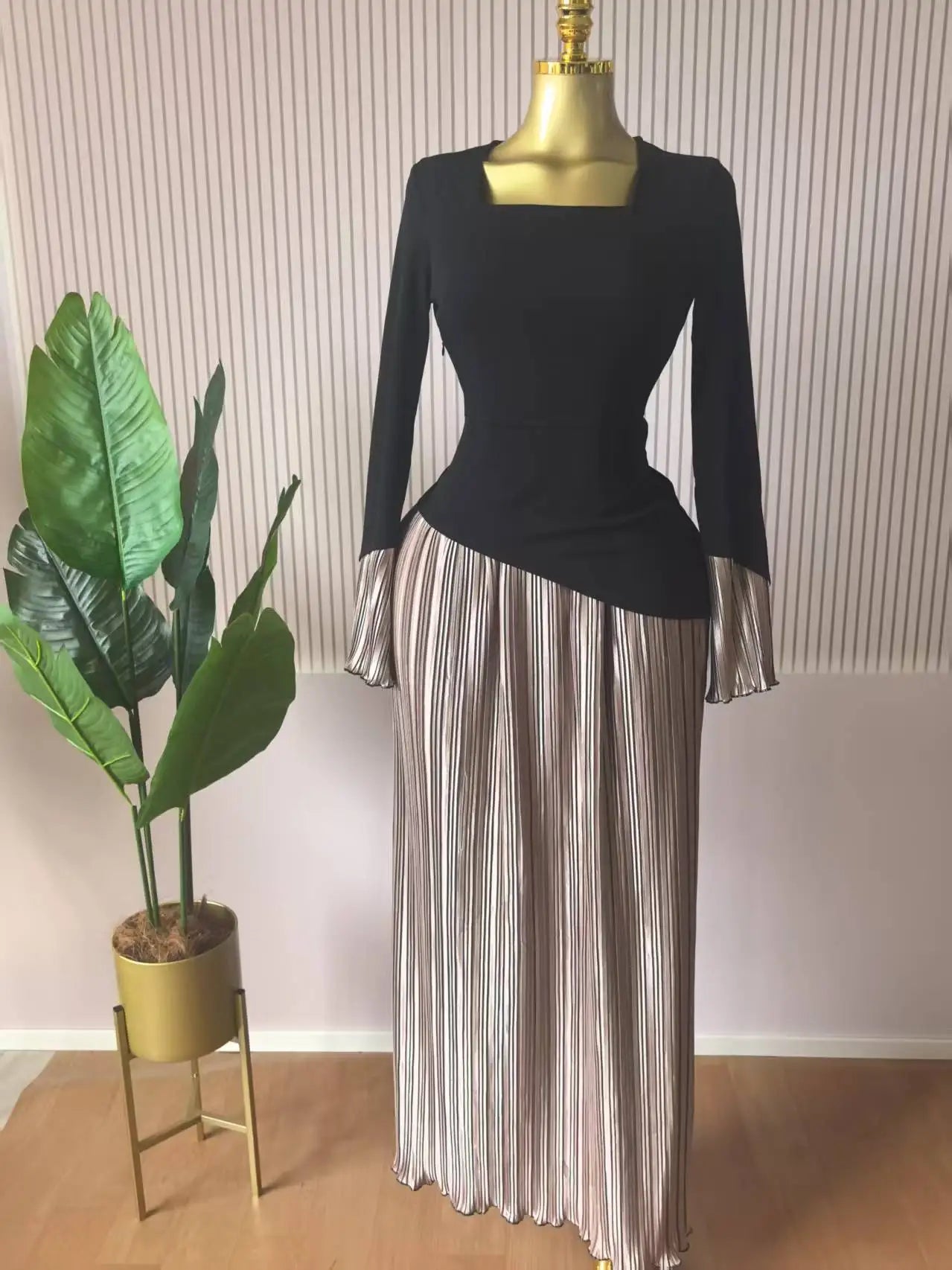 Chic Elegance Flare Maxi Dress for Women ATHLEXES