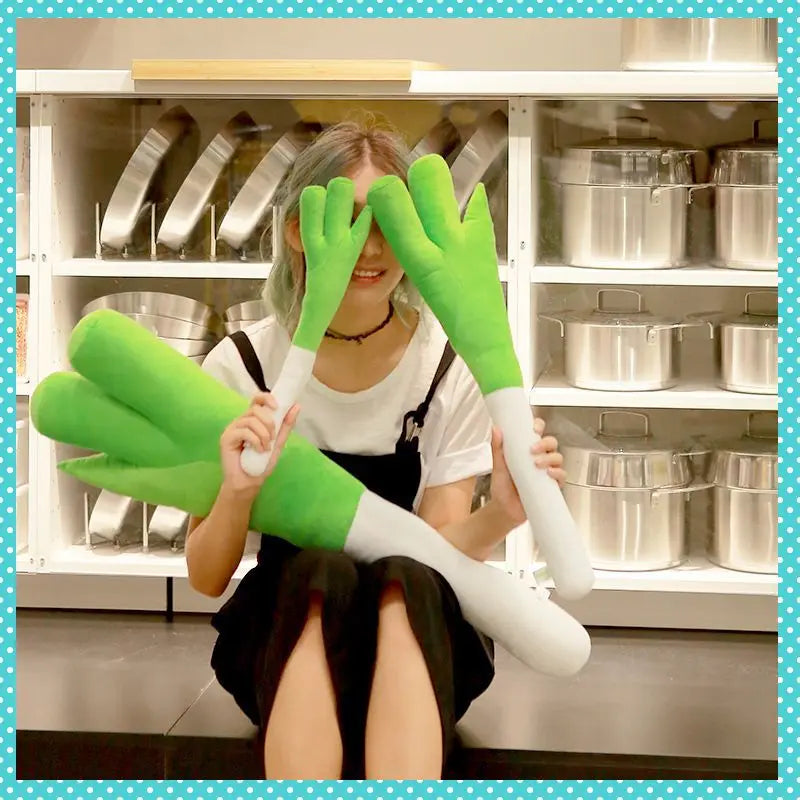Onion Dance Plush Doll: Cute COSPLAY Companion ATHLEXES