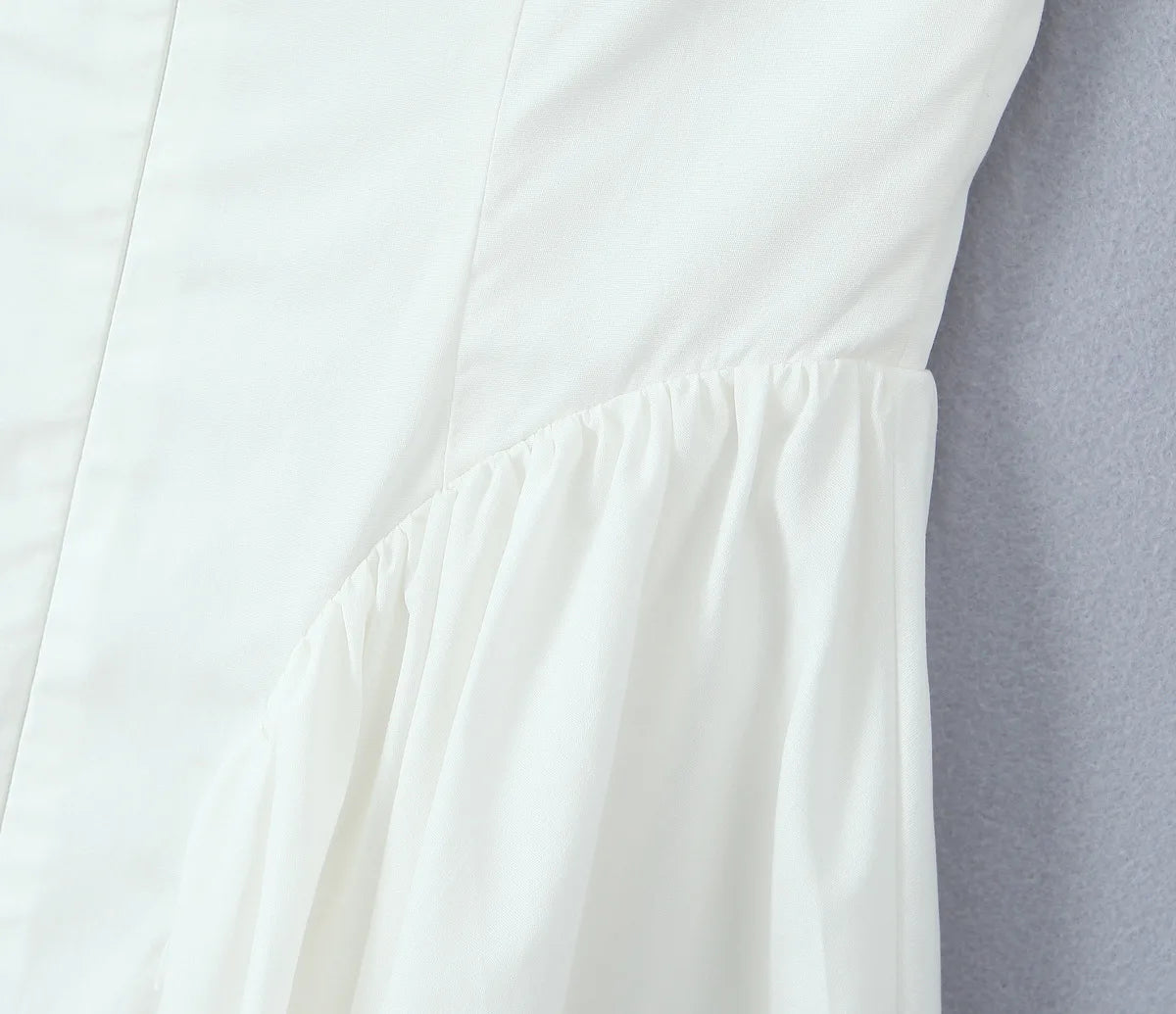 Chic White Backless Halter Dress for Summer Events ATHLEXES