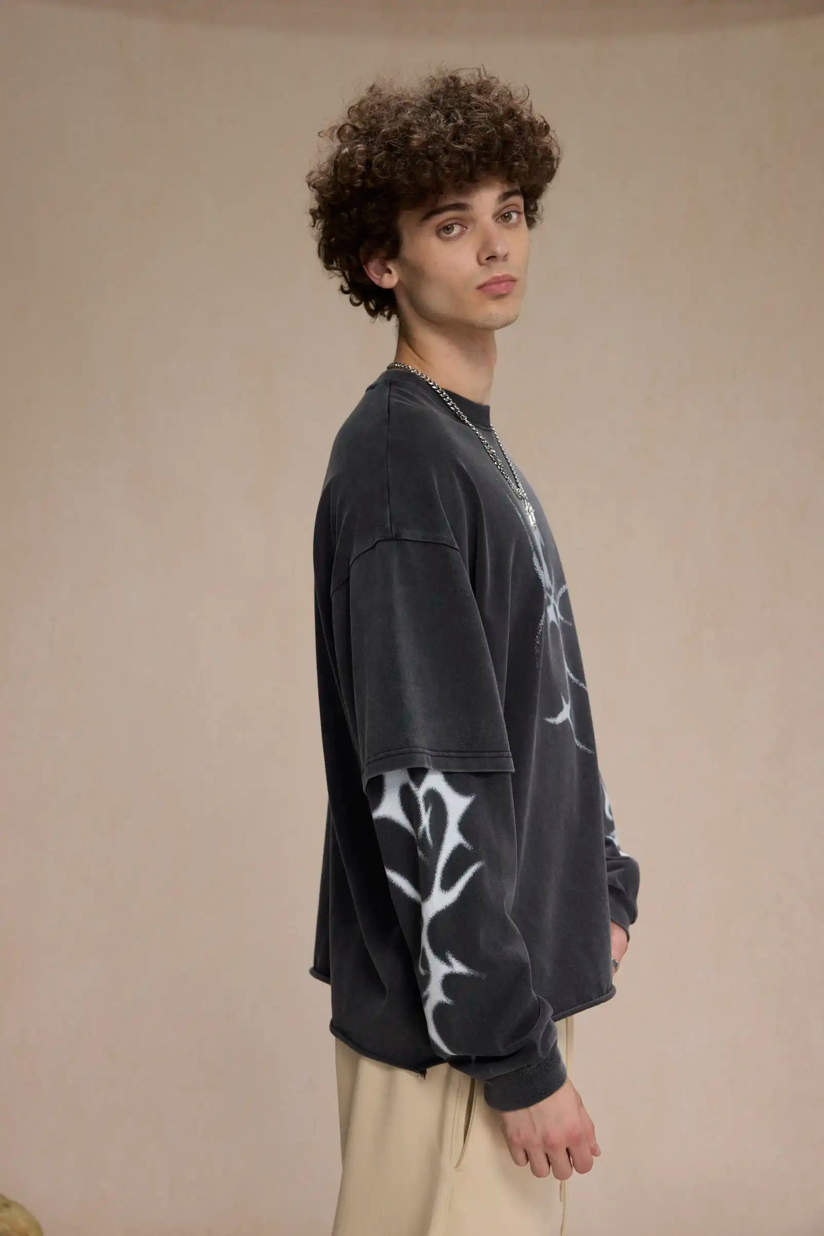 Stylish Printed Long Sleeved T-Shirt with Round Neck ATHLEXES