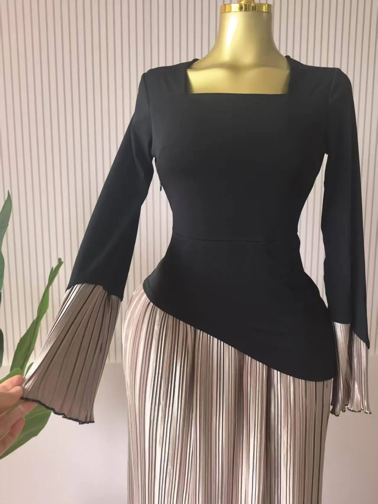 Chic Elegance Flare Maxi Dress for Women ATHLEXES