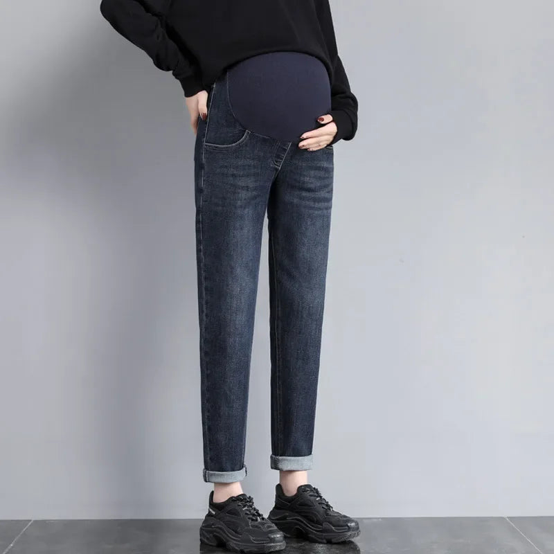 Maternity Boyfriend Jeans: Comfortable High Waist Denim ATHLEXES