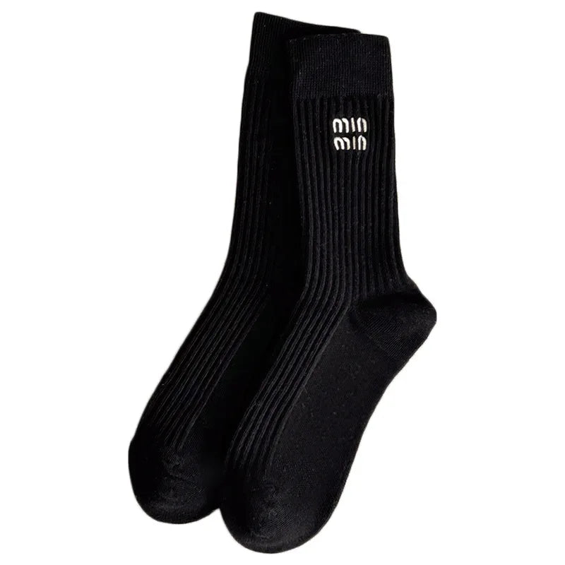Retro Cotton Loose Socks for Stylish Students ATHLEXES