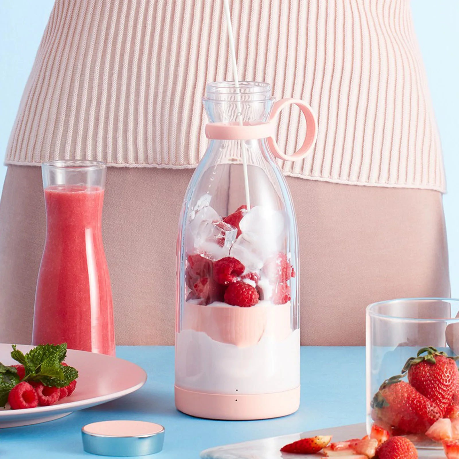 TravelBlend Portable USB Juicer ATHLEXES